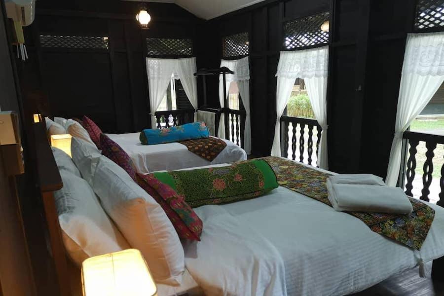 Keriang Hill Hotell Alor Setar Exteriör bild