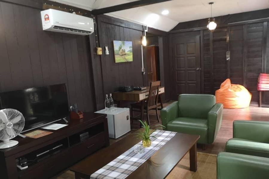 Keriang Hill Hotell Alor Setar Exteriör bild